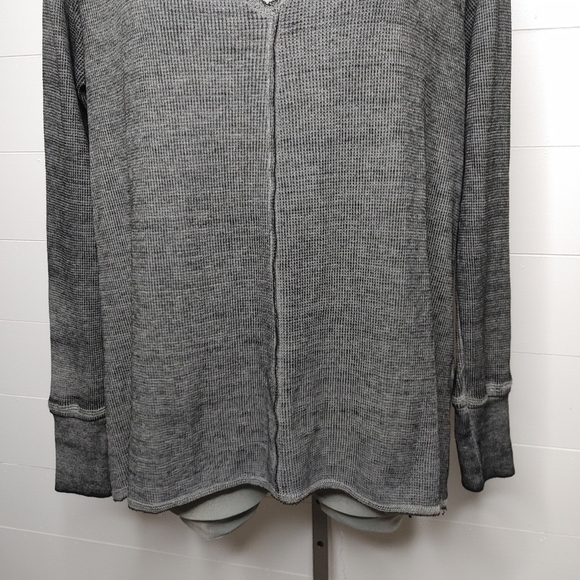 ROXY Waffle Knit Thermal Top Size M - Picture 4 of 13